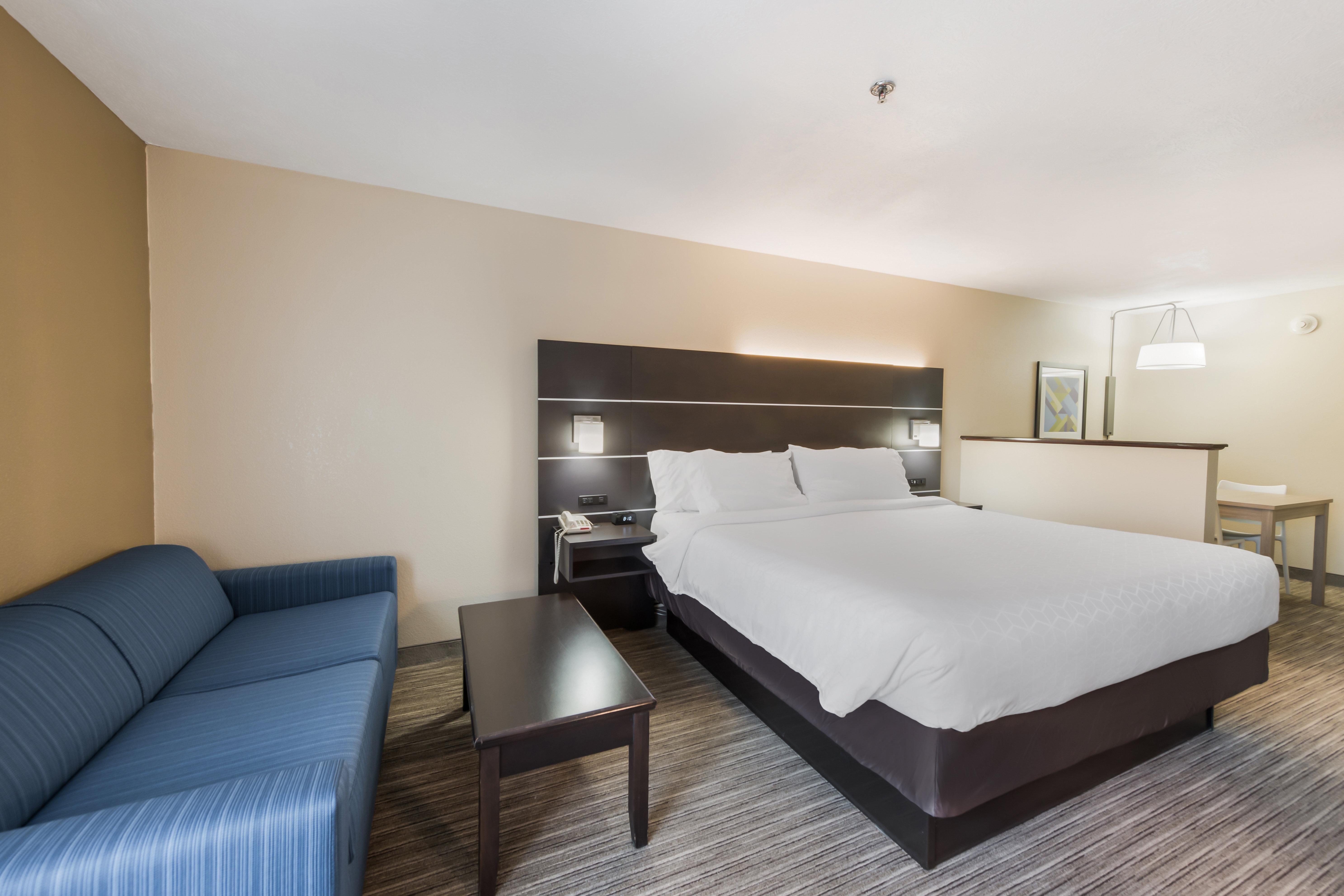 Holiday Inn Express London-I-70 By Ihg Bagian luar foto