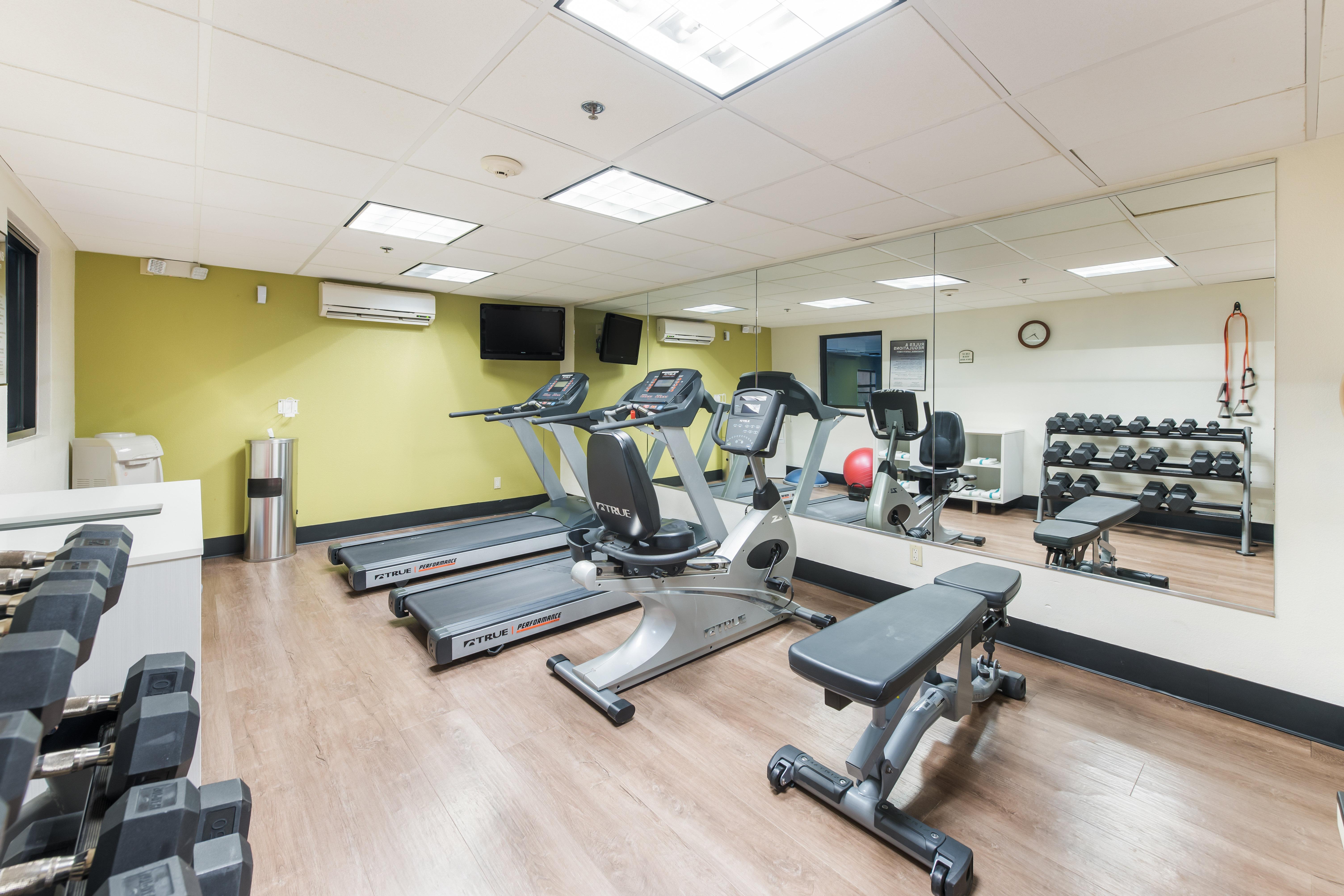 Holiday Inn Express London-I-70 By Ihg Bagian luar foto